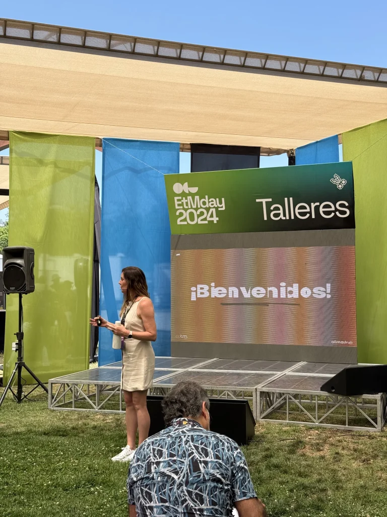 Charla de Almabrands en EtMday 2024 «Cómo hacer irrelevante a la competencia»